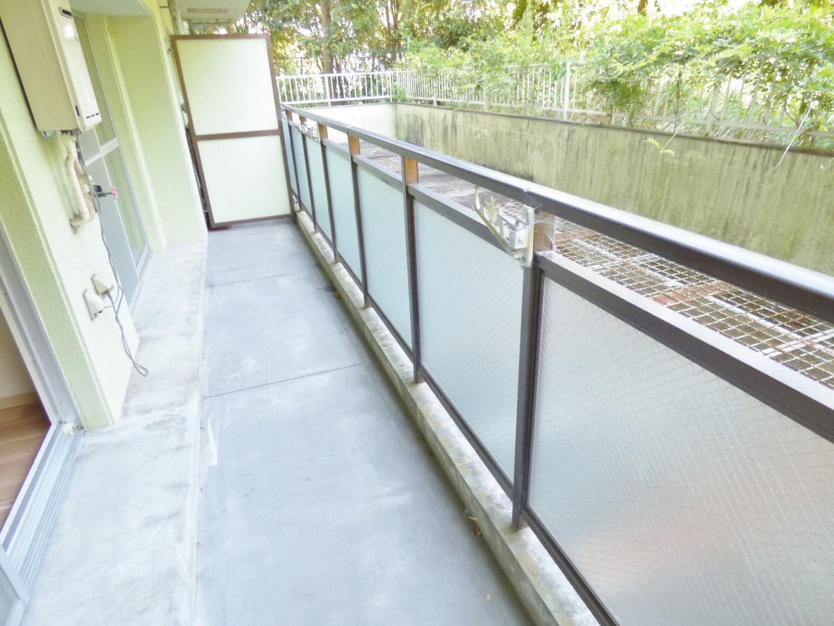 南東向きバルコニーで日当たり良好 メービウス妙法寺