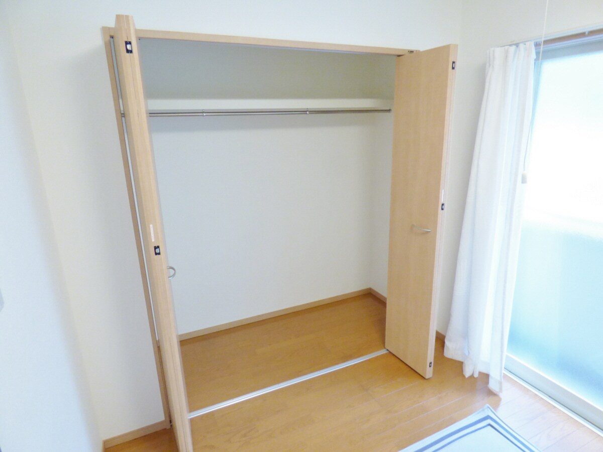 大きなクローゼット ＫＴＩレジデンス月見山Ⅱ