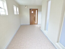 キレイなエントランス