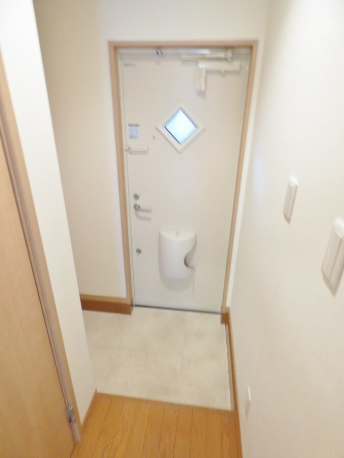 キレイな玄関 ＫＴＩレジデンス月見山Ⅱ