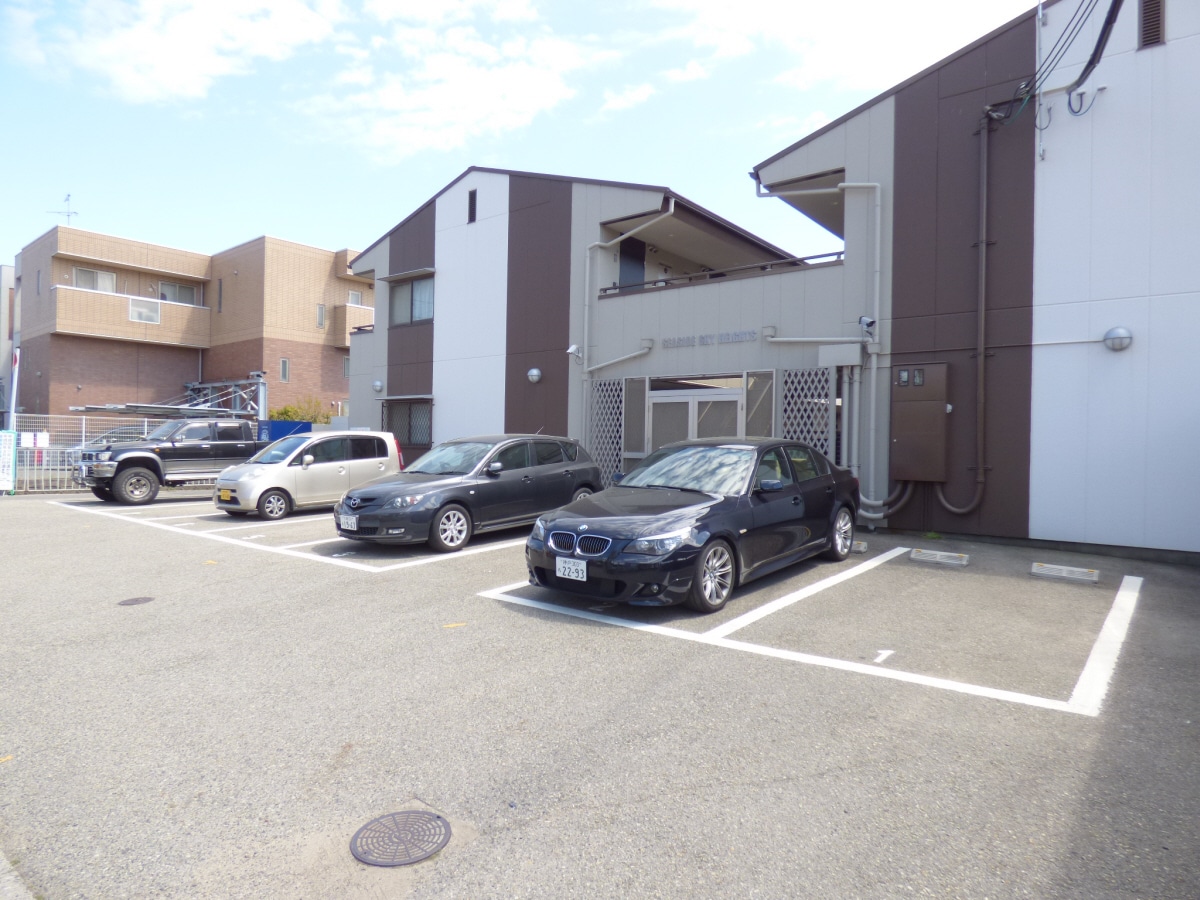 敷地内駐車場完備 シーサイドＳＫＹハイツ