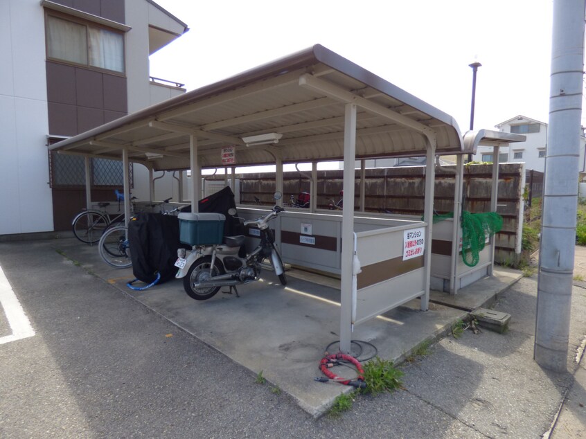 駐輪場 シーサイドＳＫＹハイツ