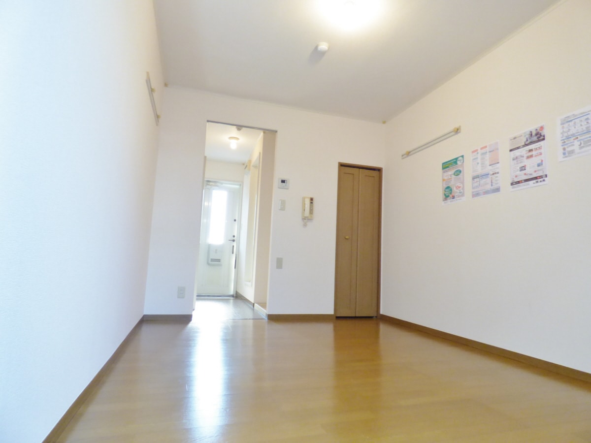 キレイなフローリング メゾンドアヴニール名谷