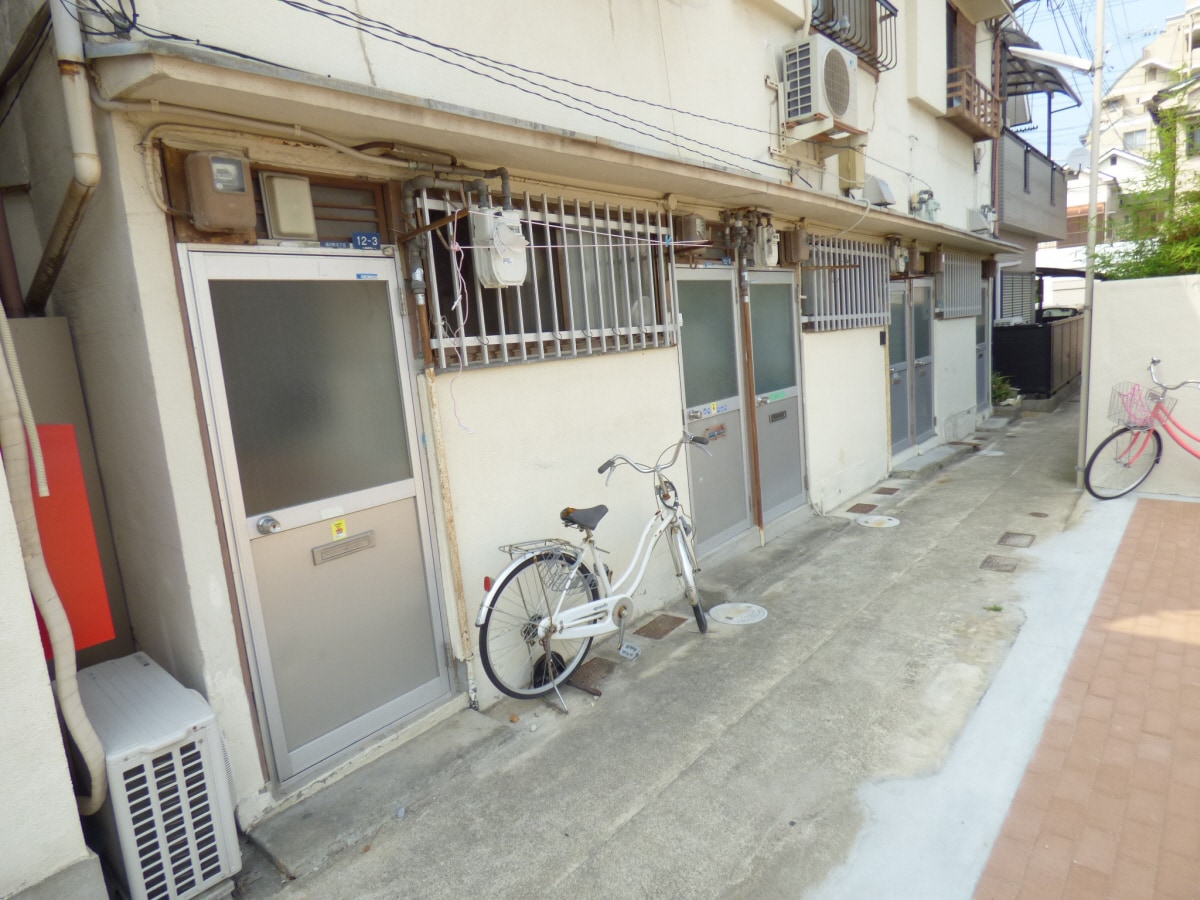 通路 湊川文化東棟