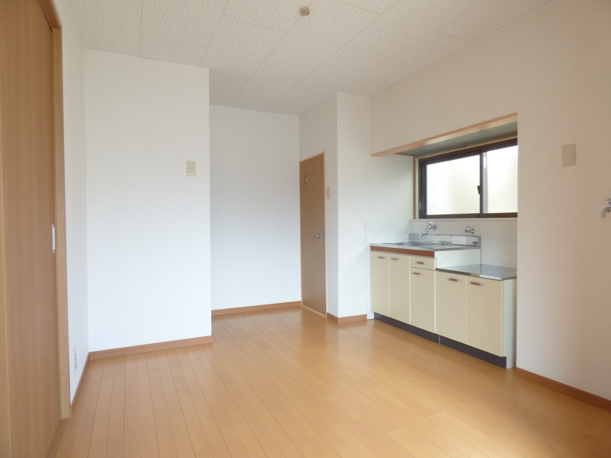 リノベーションでダイニングに変身 湊川文化西棟