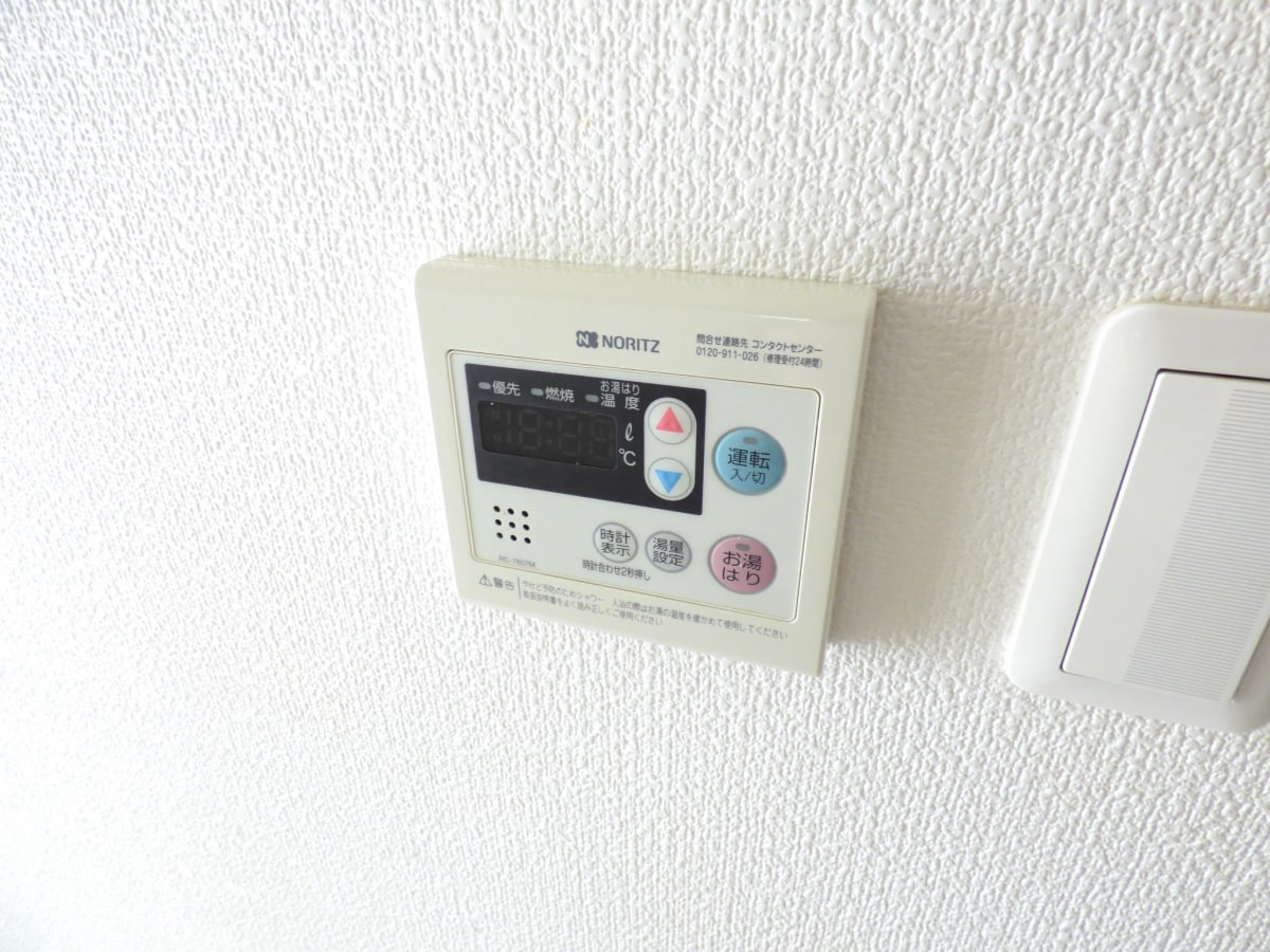 給湯器リモコン クレアドル須磨Ⅲ