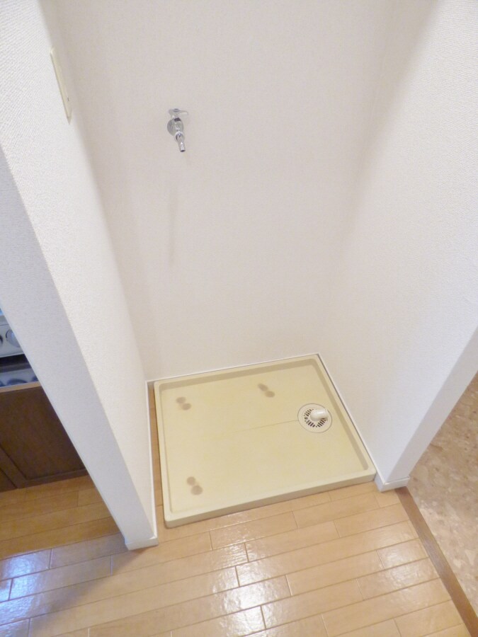 室内洗濯機置場 シャルムセレサ