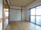 明るい洋室 メイクアップハイツ須磨浦