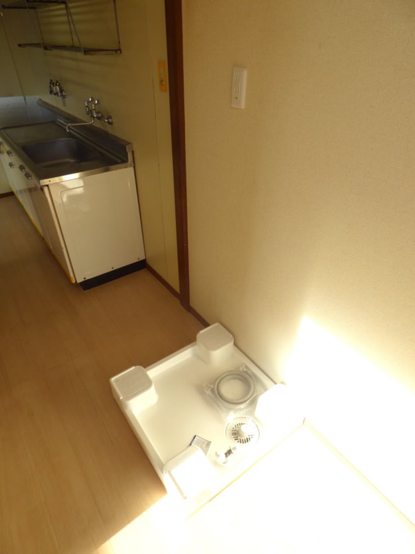 室内洗濯機置場 メイクアップハイツ須磨浦