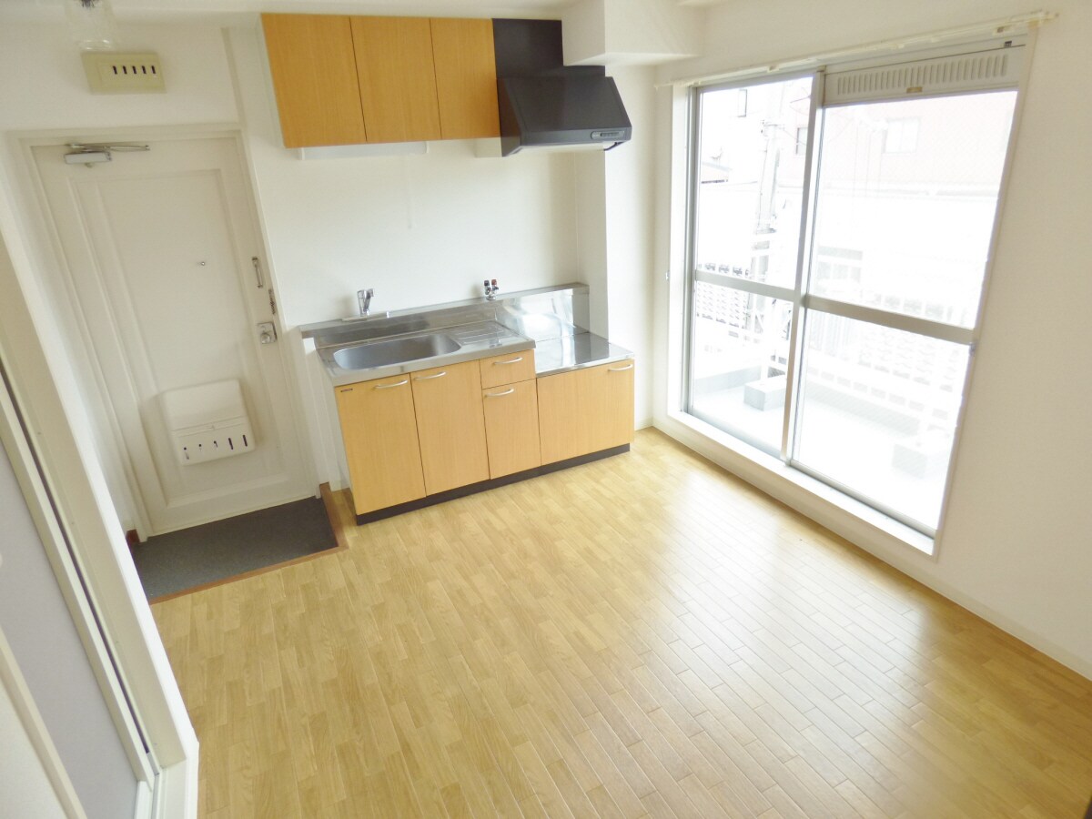 広々としたリビング エスポワール板宿