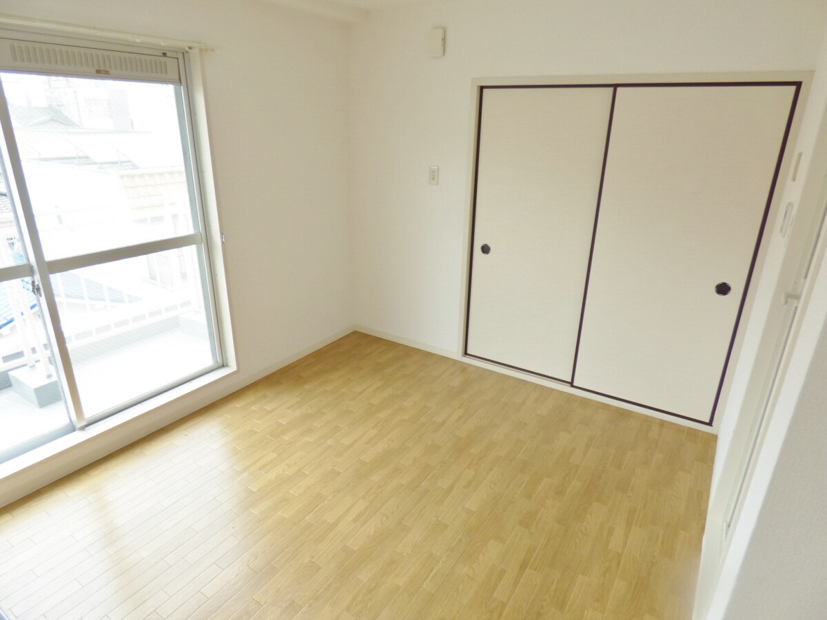 明るいダイニング エスポワール板宿