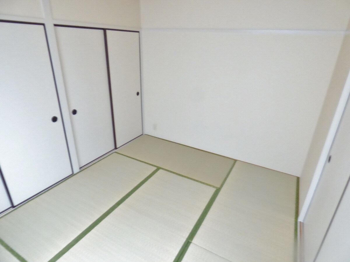 キレイな和室 エスポワール板宿