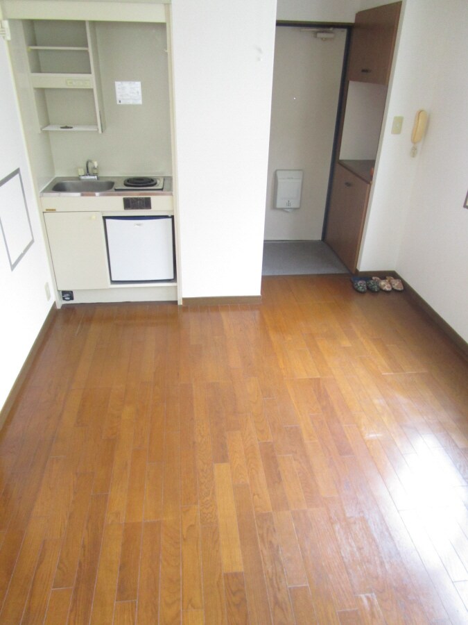 キレイなフローリング ニシオカマンション