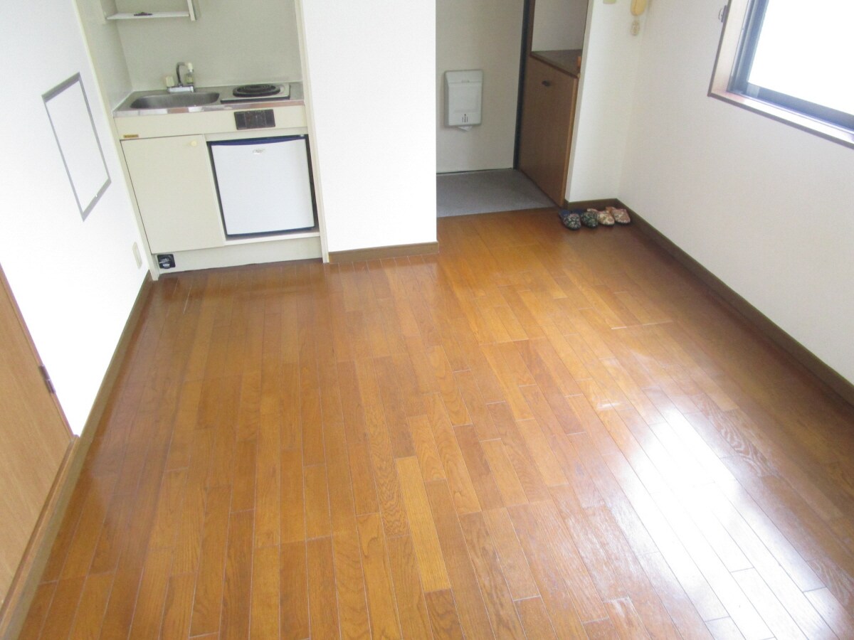 キレイなフローリング ニシオカマンション