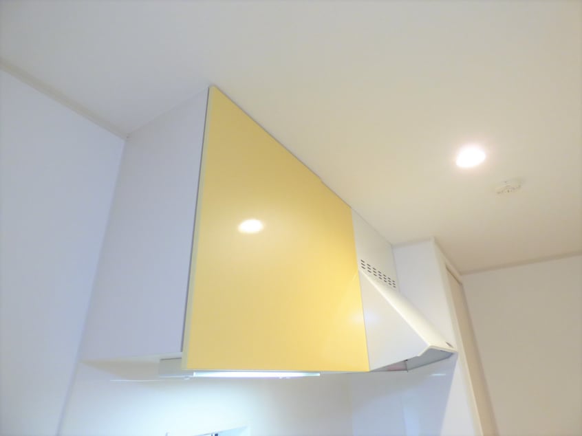 レンジフード＆キッチン収納 クレアメゾン須磨養老町