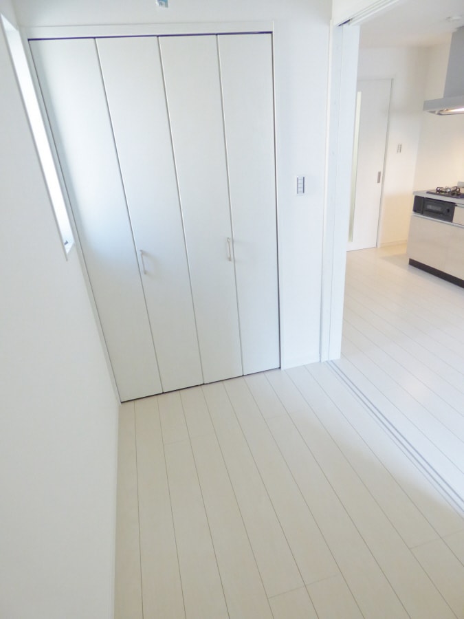 キレイな寝室 ＧＲＯＵＶ　ＭＡＩＳＩＯＮ須磨東町
