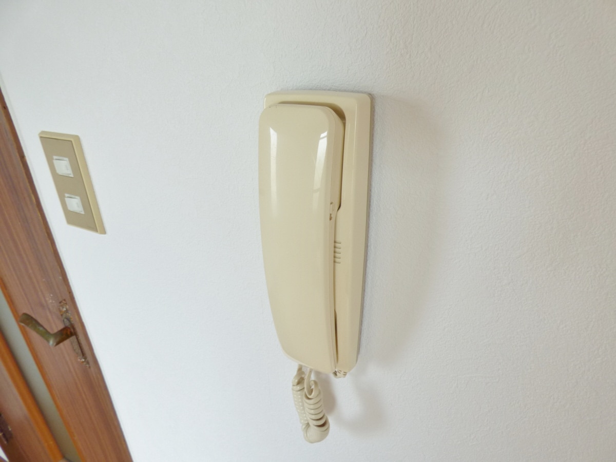 インターホン コスモハイツ