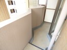 広々としたＬ字型バルコニー ライオンズマンション三宮東第２
