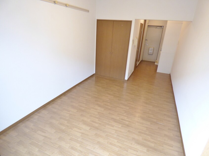 フローリング エステートピア板宿