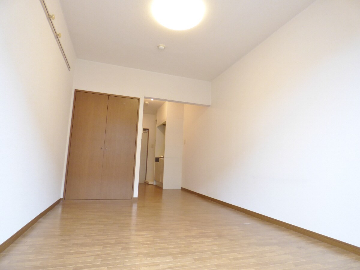 キレイな洋室 エステートピア板宿