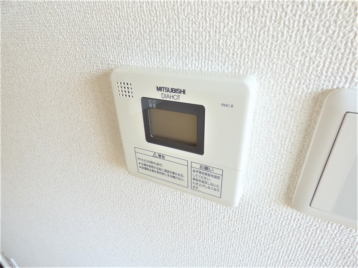 給湯器リモコン フォレストメゾン須磨寺