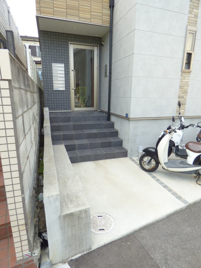 安心のオートロック完備 メゾンＫＰＣ