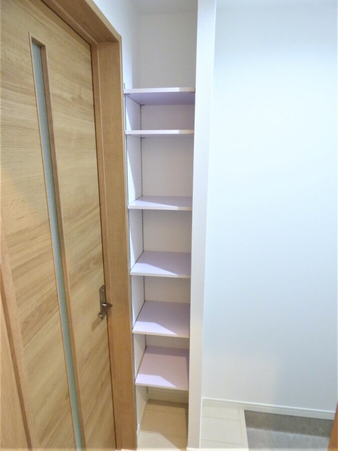 シューズ棚付 メゾンＫＰＣ