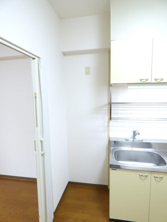 冷蔵庫置場 ハイムＹＥＢＩＳＵ