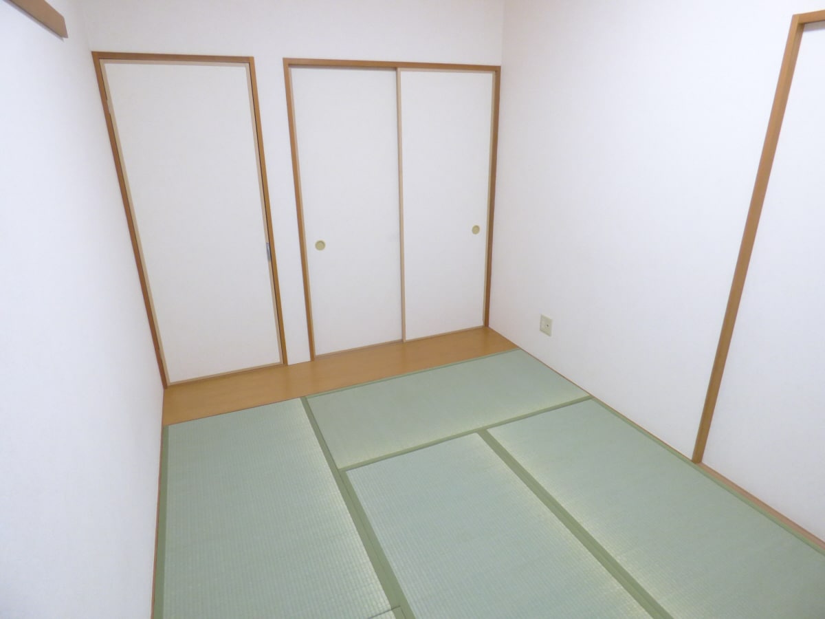 落ち着きのある和室 ハイムＹＥＢＩＳＵ