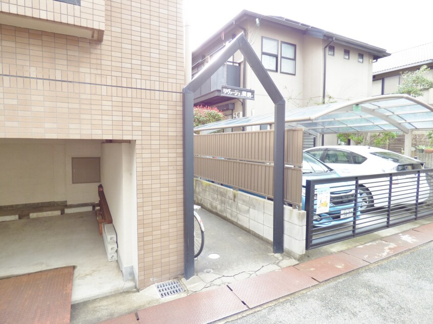 入口 リヴァージュ須磨