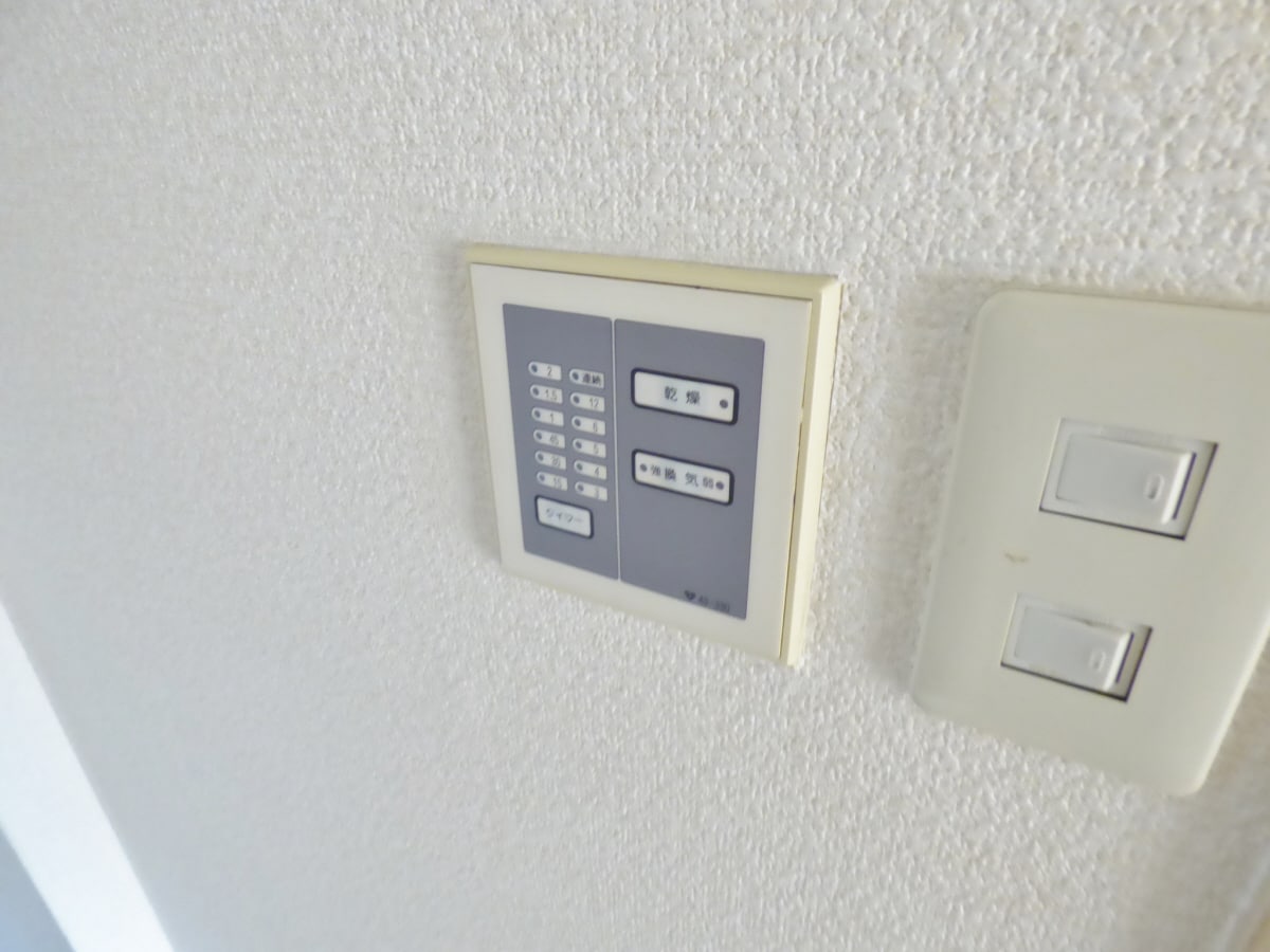 浴室乾燥機リモコン リヴァージュ須磨