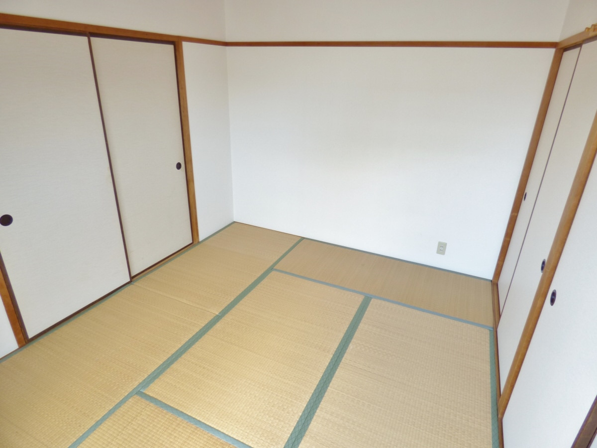 明るい和室 エスポワール板宿