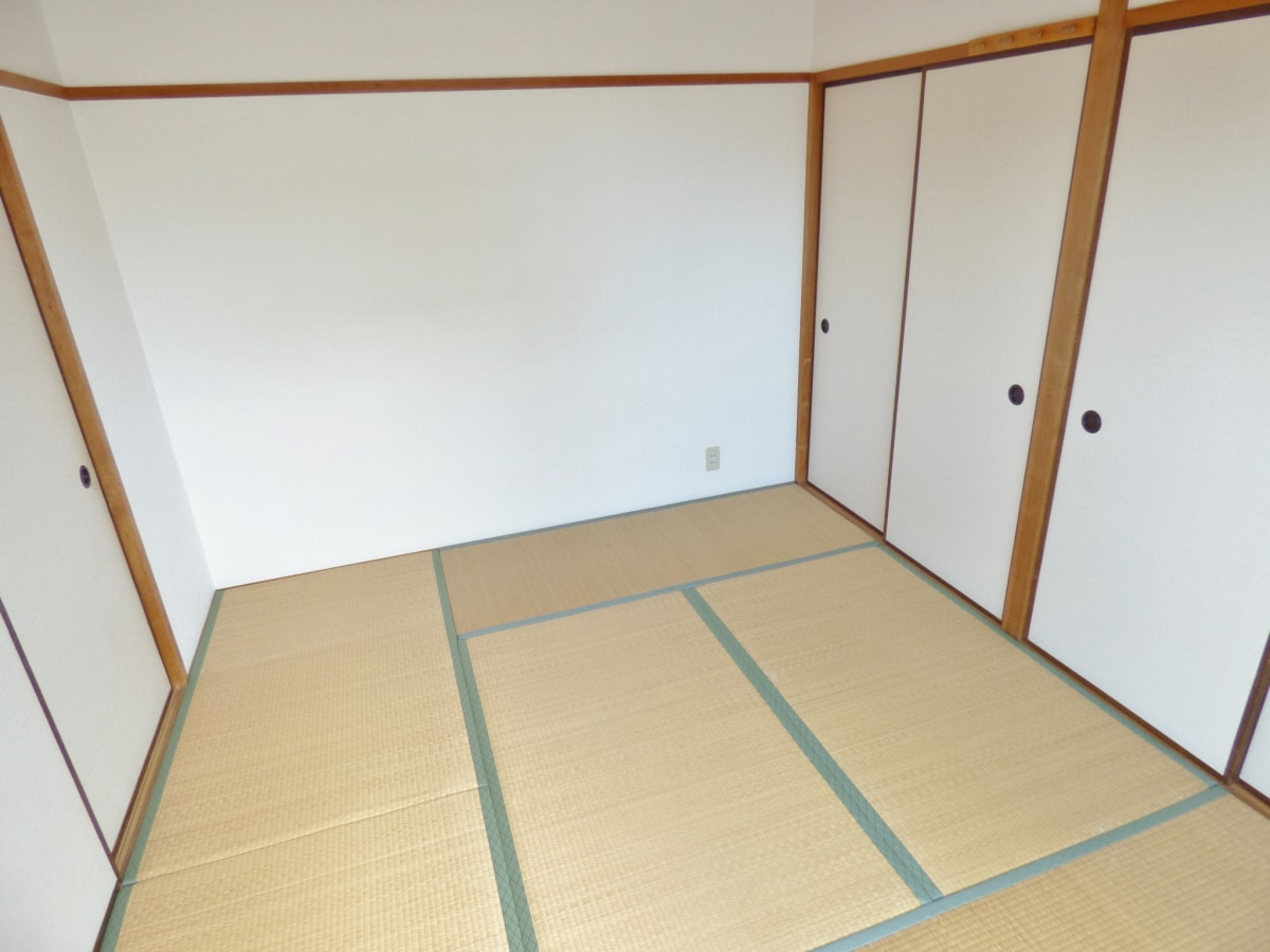 キレイな和室 エスポワール板宿