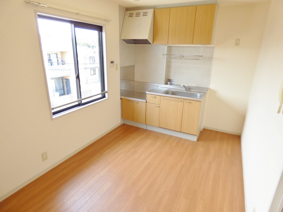 明るいダイニング ディアス須磨山手Ａ棟