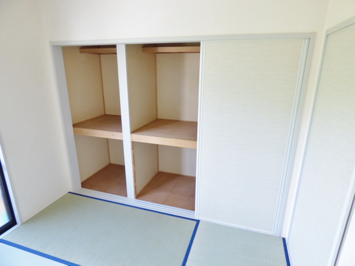 押入 ディアス須磨山手Ａ棟