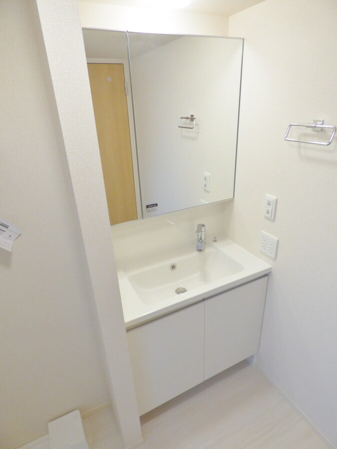 シャンプードレッサー ブル・マリーノ衣掛