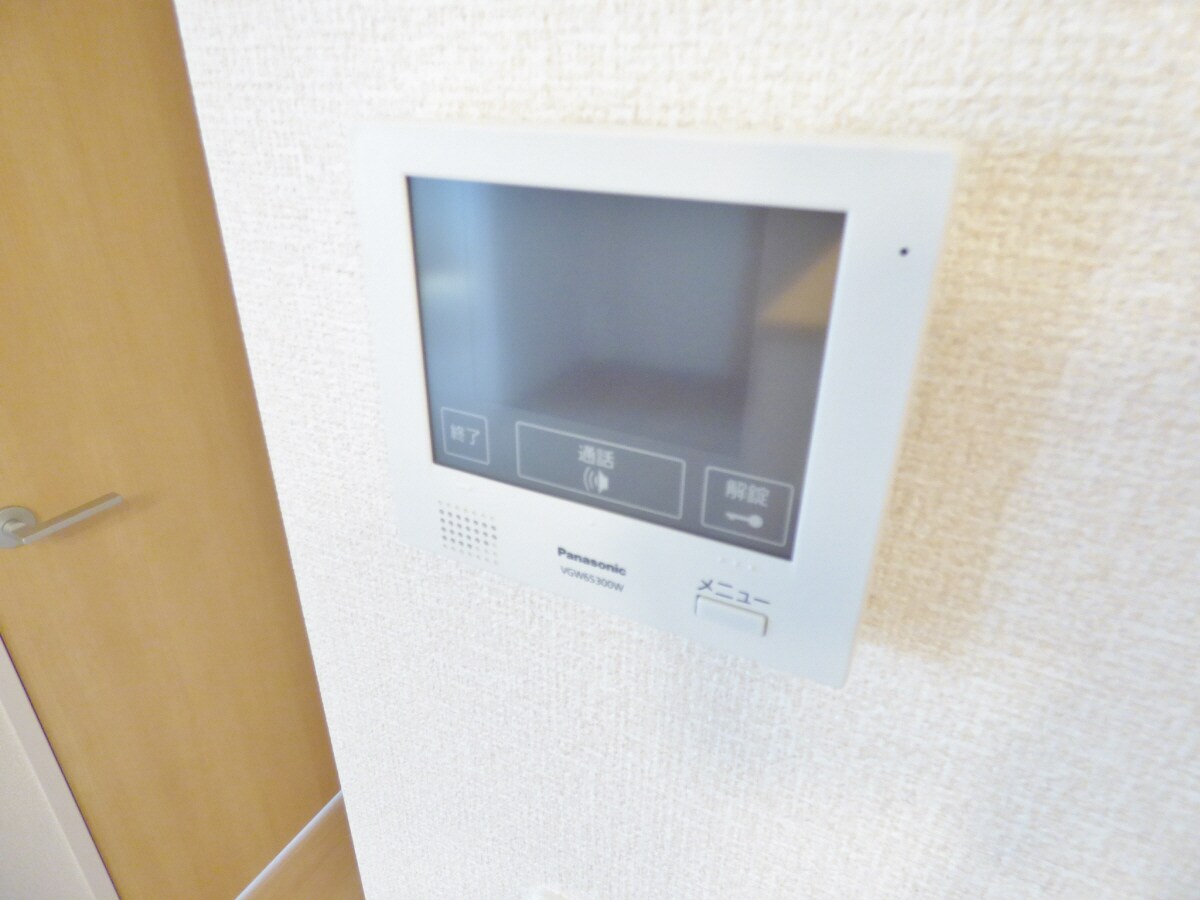 オートロック連動ＴＶモニターホン ブル・マリーノ衣掛