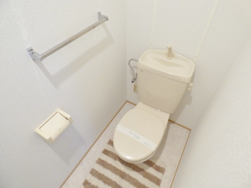 清潔感のあるトイレ レクエード須磨