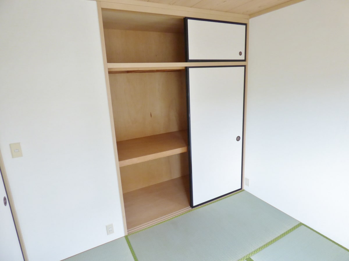 押入 レクエード須磨