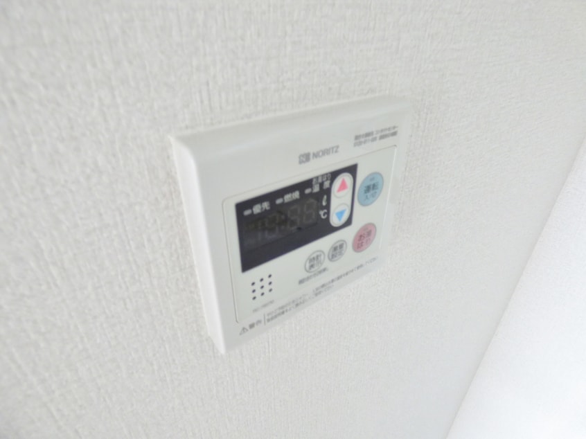 給湯器リモコン メイクアップハイツ須磨浦