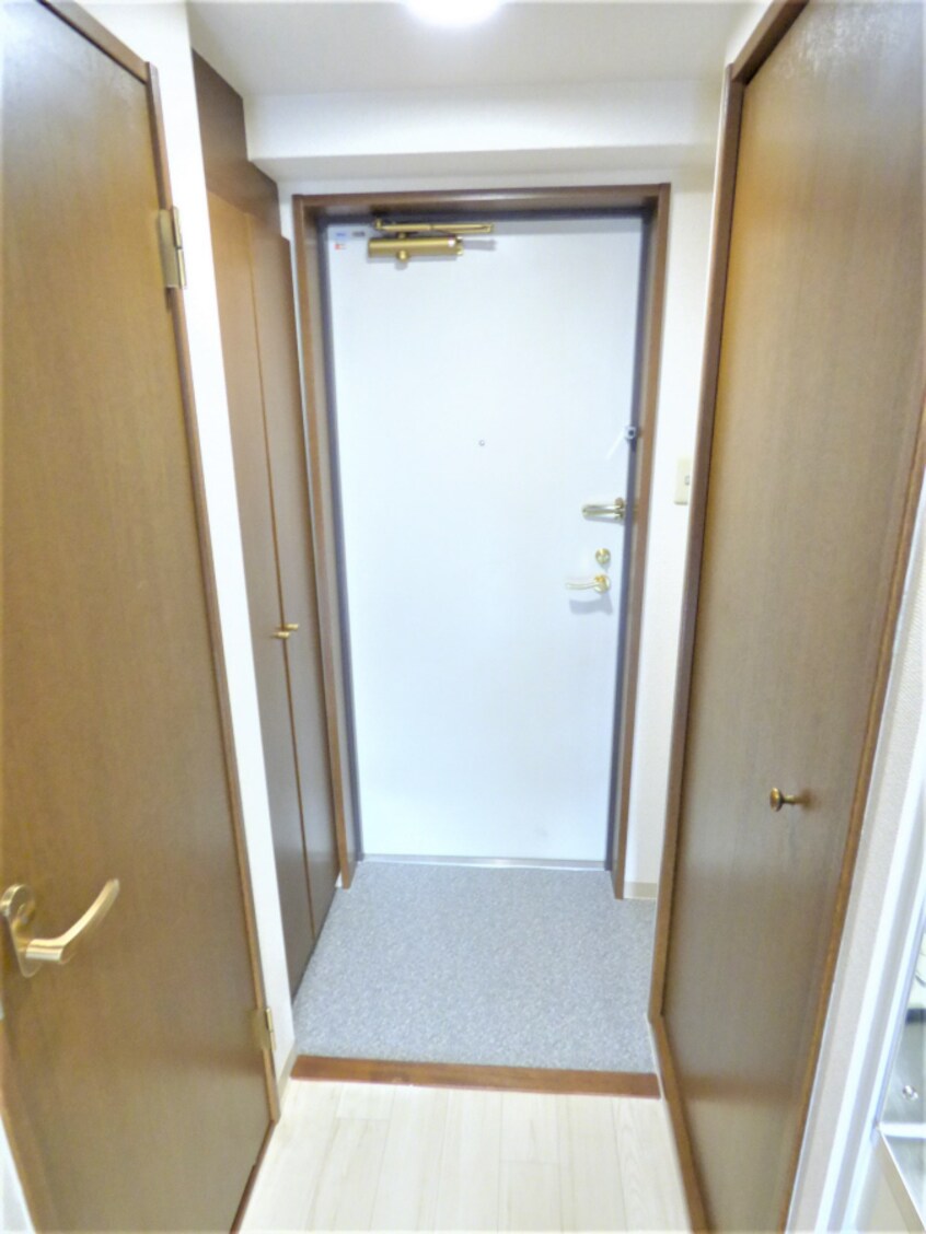 キレイな玄関 メゾン・ド・ヴィレ須磨