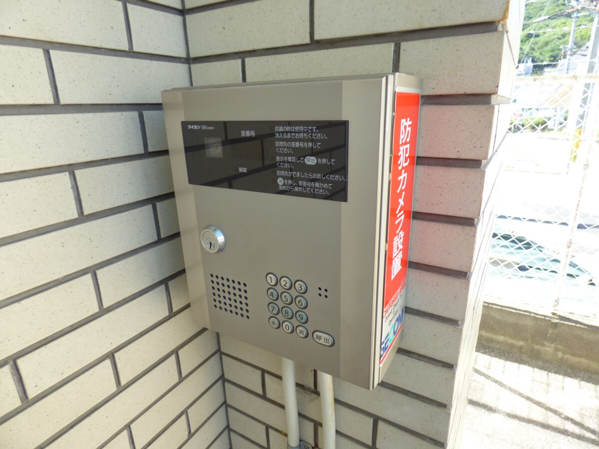 安心のオートロック完備 アメニティハイツ須磨寺