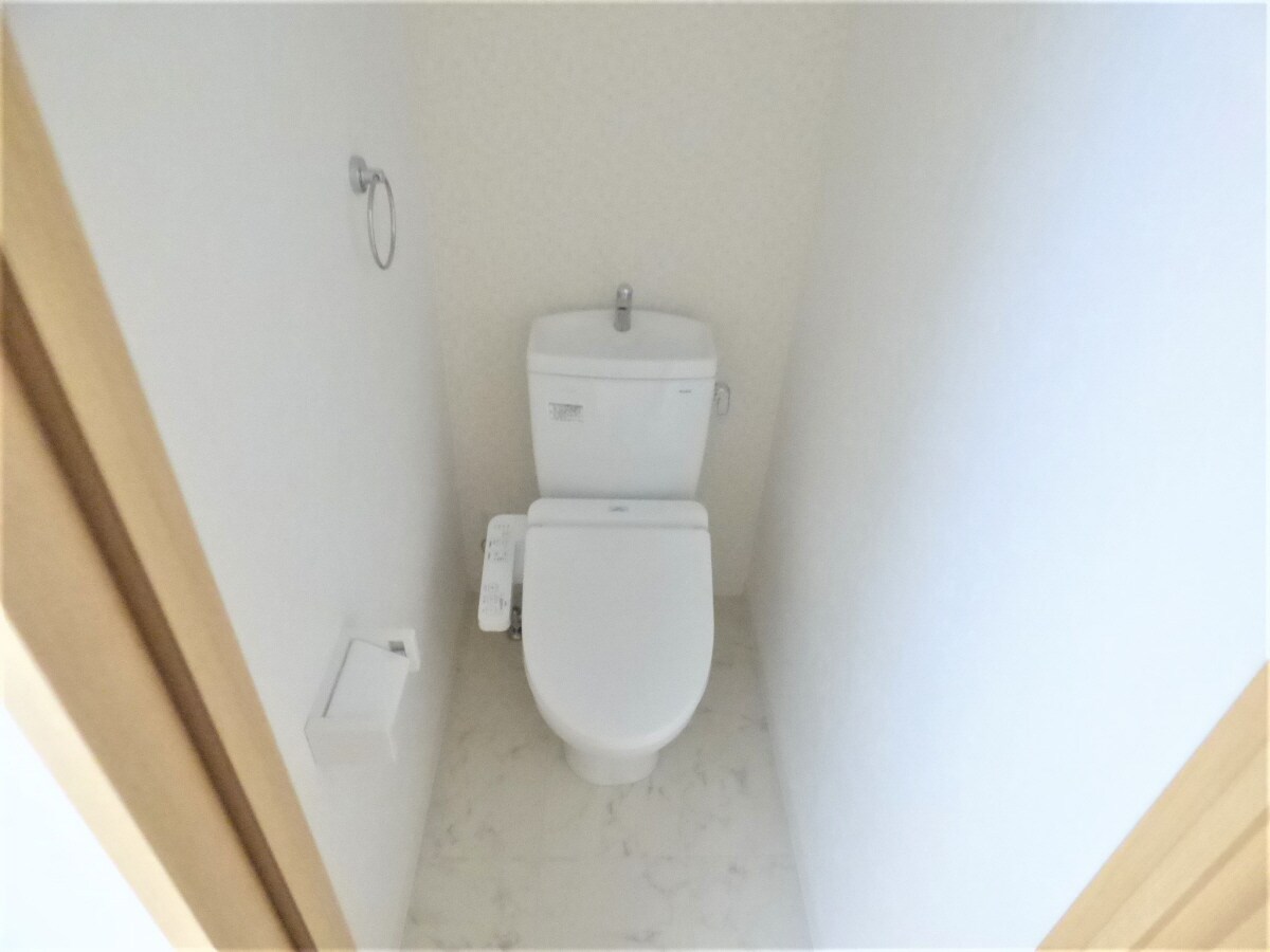 ウォシュレット付トイレ ワコーレヴィータ神戸須磨浦通