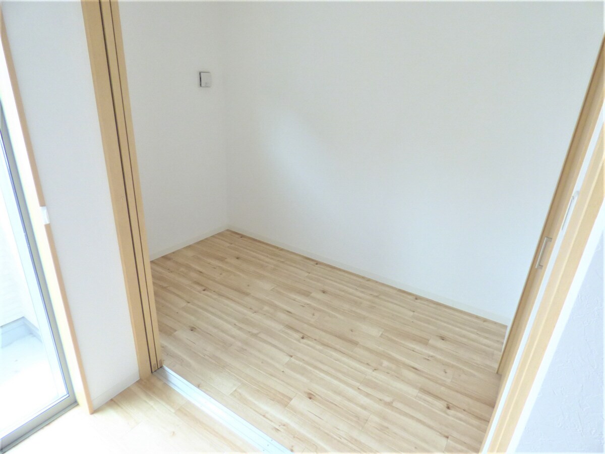 オシャレなフローリング ワコーレヴィータ神戸須磨浦通