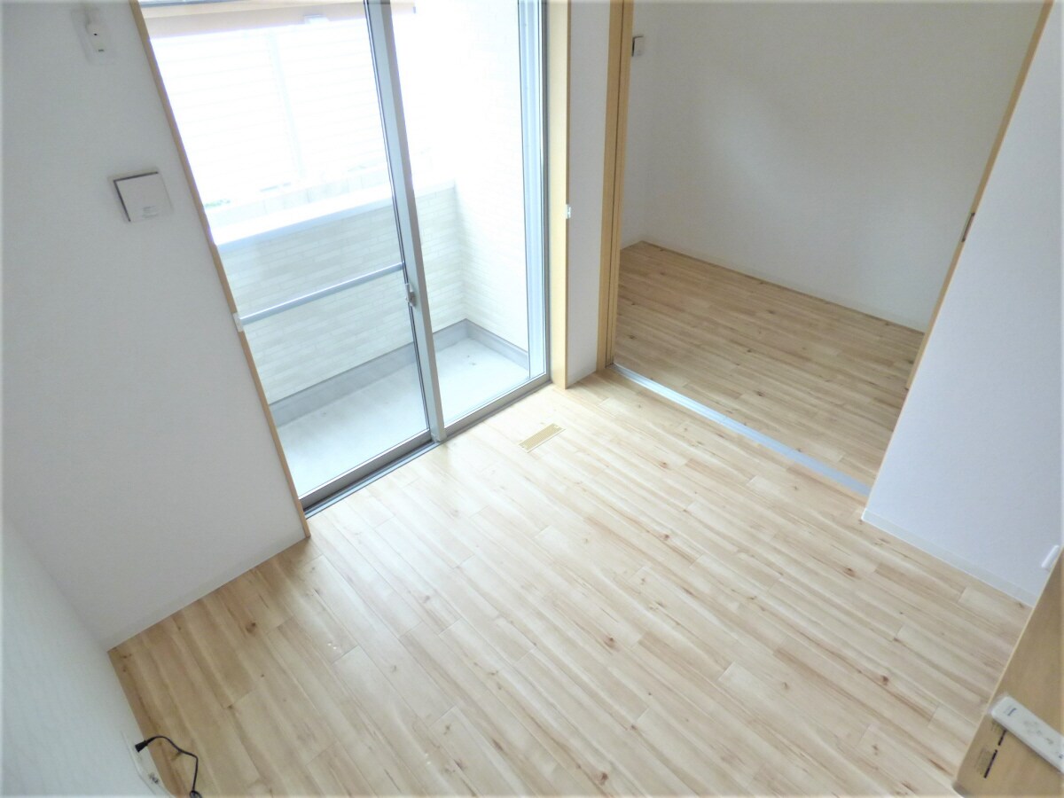 リビング ワコーレヴィータ神戸須磨浦通