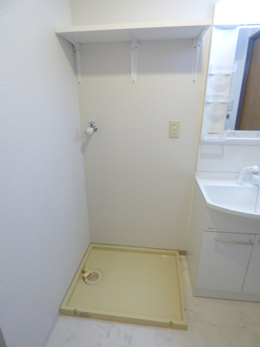 室内洗濯機置場 シティ南落合