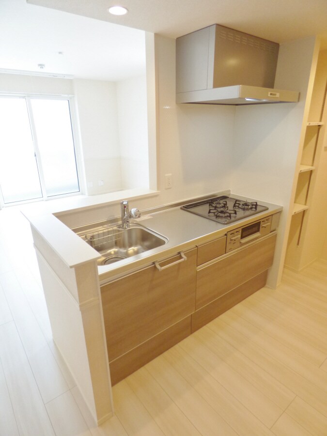 ３口ガスカウンターシステムキッチン ＣＯＴＴＯＮ　ＰＬＡＣＥ