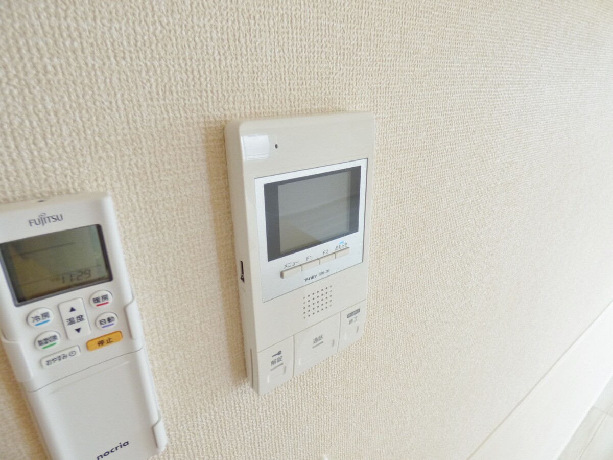 オートロック連動ＴＶモニターホン ＣＯＴＴＯＮ　ＰＬＡＣＥ