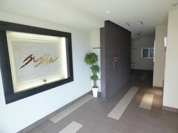 安心のオートロック完備