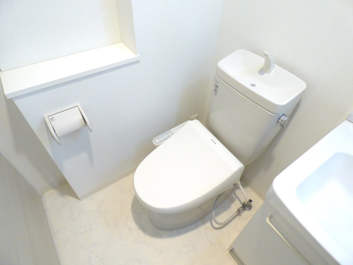 ウォシュレット付トイレ クレアドル須磨Ⅲ